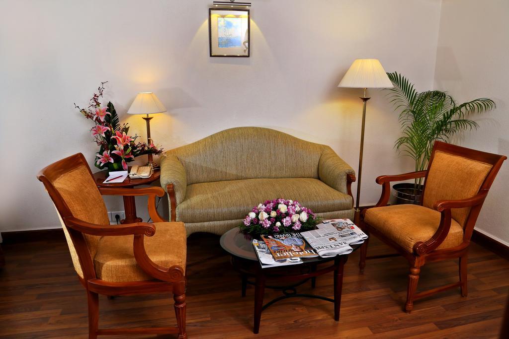 Hotel Gokulam Park à Kochi Chambre photo