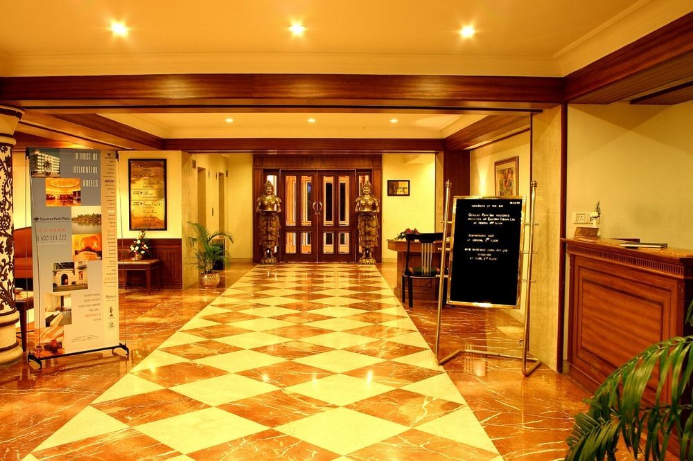 Hotel Gokulam Park à Kochi Intérieur photo