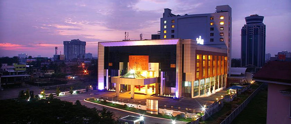 Hotel Gokulam Park à Kochi Extérieur photo